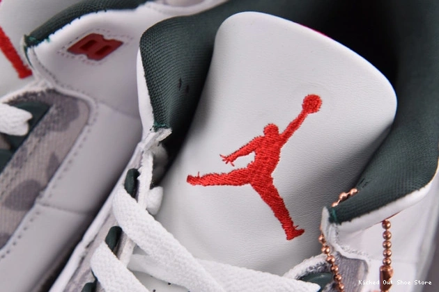 Kick Theory 3 Jordan Wings HM6993-100 Retro 0709